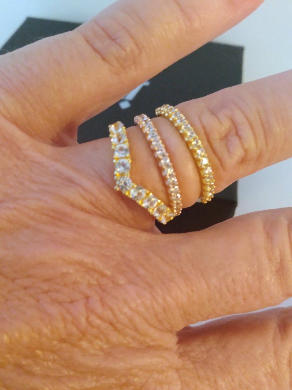 3 enhancer rings size 6, jtv